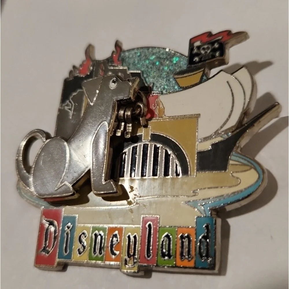 Disney according pinpics